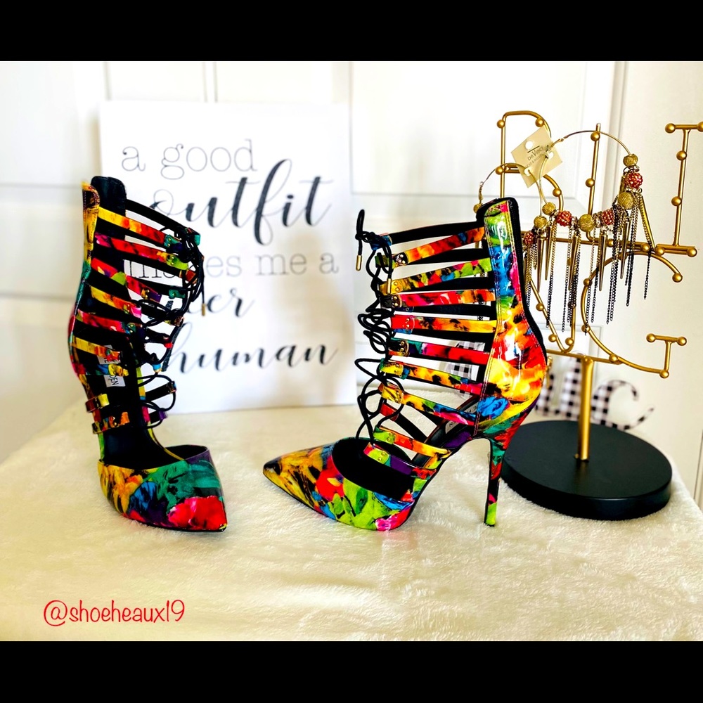 Steve Madden STF FLORAL Stilettos - Size 10 - Picture 2 of 9